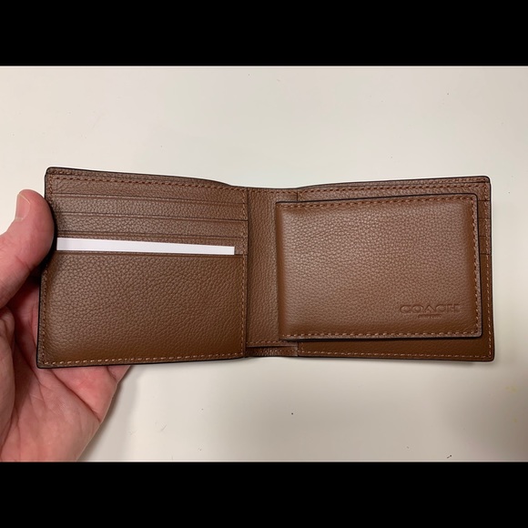 COACH Men’s Double-Billfold Wallet - Picture 3 of 8